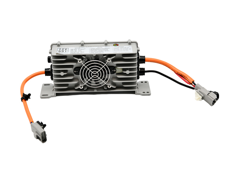 YEAPHI 72V Fast Charging Charger for Electric vehicle